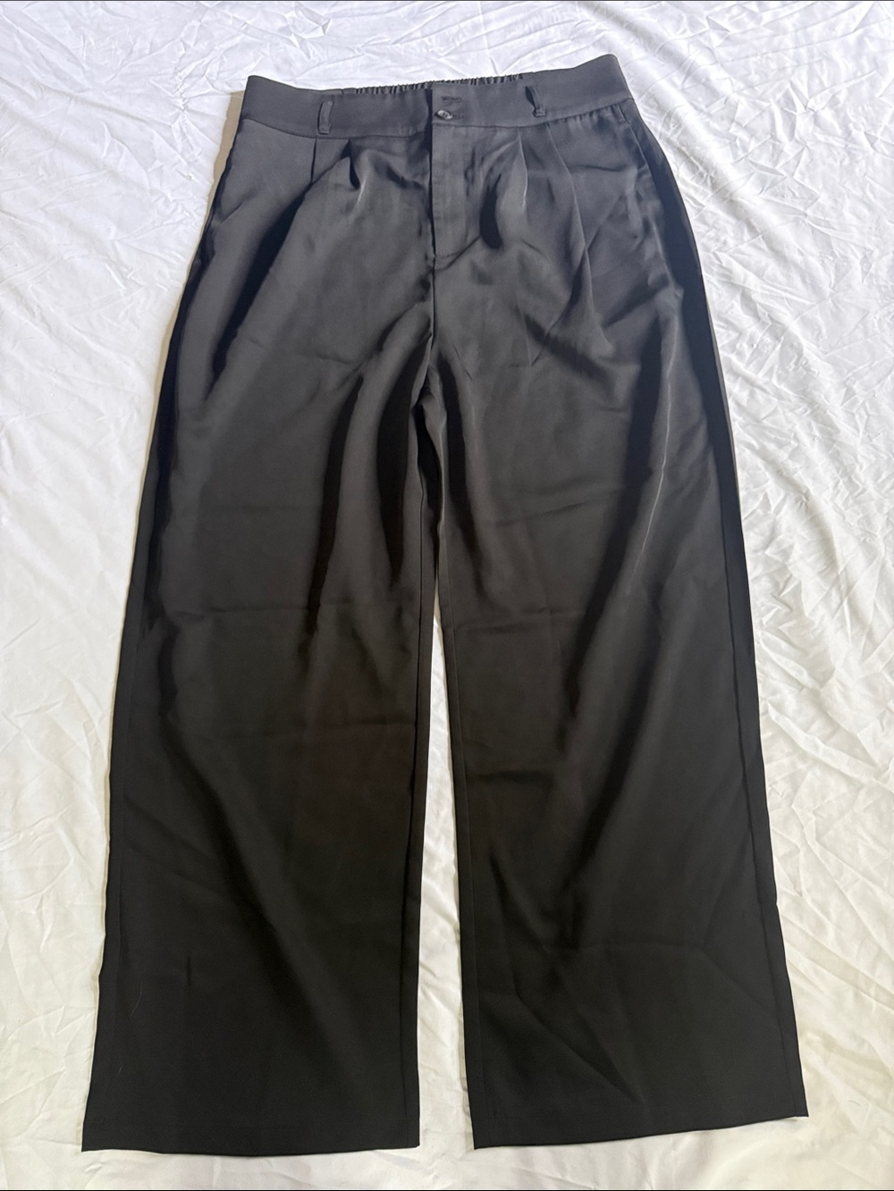 NWOT HALARA Black Wide-Leg Pleated Trousers